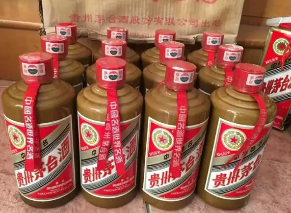 北京高价收陈年老酒定制纪念茅台酒回收就近上门